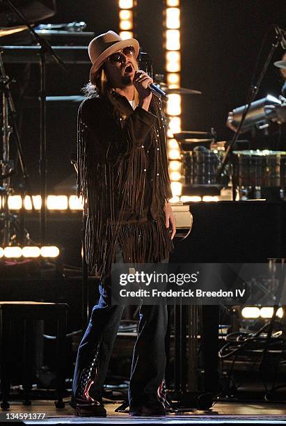 Kid Rock performs at the 44th Annual CMA Awards at the Bridgestone Arena on November 10, 2010 in Nashville, Tennessee.