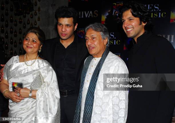 Amjad Rang 51 Subhalakshmi Khan Stock Photos, High-Res Pictures, and Images ...