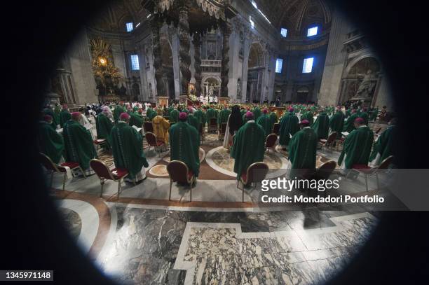 Holy Mass celebrated by Pope Francis on the occasion of the opening of the XVI Ordinary General Assembly of the Synod of Bishops "For a synodal...