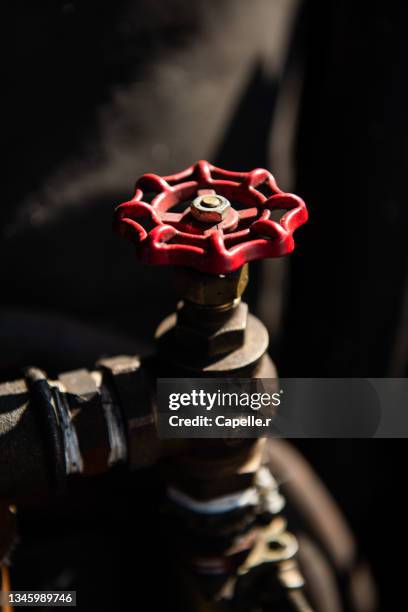 machinerie de pression dans l'industrie - machinerie stock pictures, royalty-free photos & images