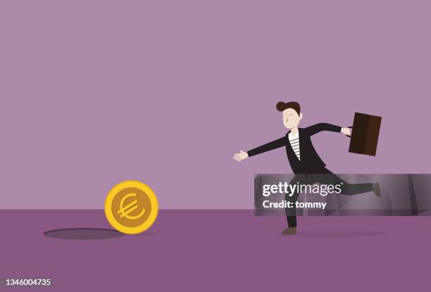 geschäftsmann rennt, um eine euro-münze zu fangen - 1 euro stock-grafiken, -clipart, -cartoons und -symbole