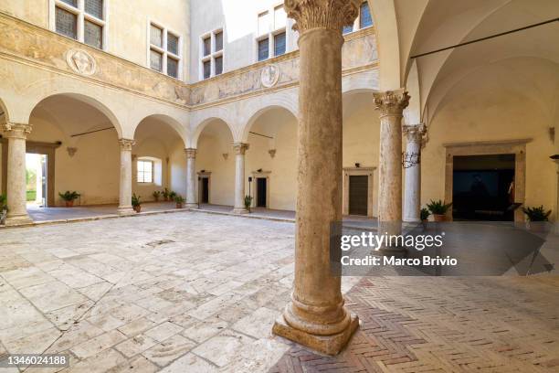 pienza val d'orcia tuscany italy - marco brivio stock-fotos und bilder