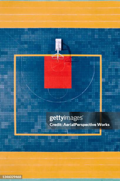 aerial view of basketball court - courtyard 個照片及圖片檔