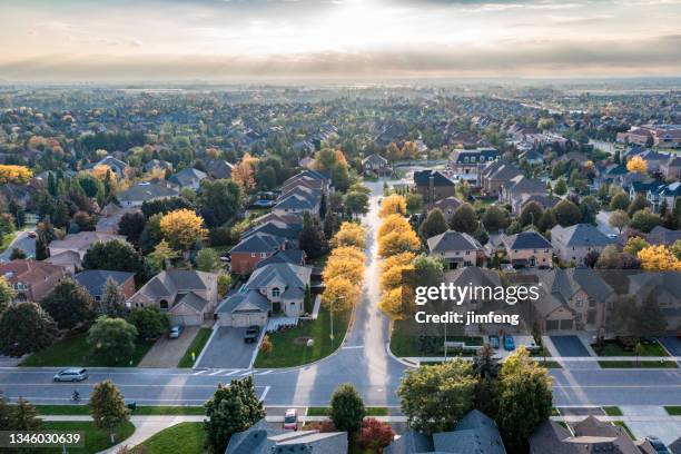 aerial view of residential distratic - ontario canada stockfoto's en -beelden