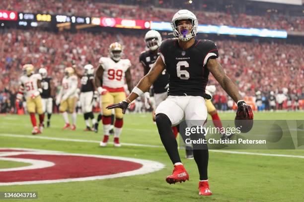 James Conner Rushing James Conner American Football Player Photos and Premium High Res ...