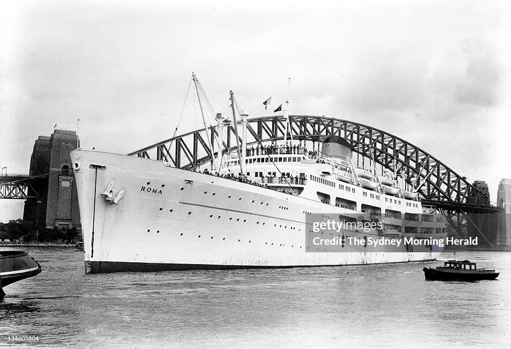 Ss Roma The Italian ship, S.S. Roma, docks in Sydney Harbour, 7 January 1953 ...