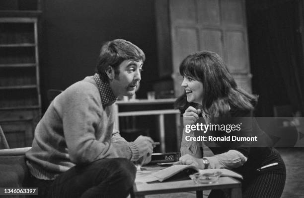 Married British actors John Alderton and Pauline Collins during rehearsals for 'Punch and Judy Stories', in London, UK, October 1973.