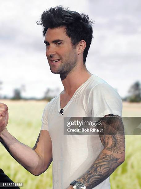 Maroon 5 singer Adam Levine at the International Consumer Electronics Show , January 9, 2009 in Las Vegas, Nevada.