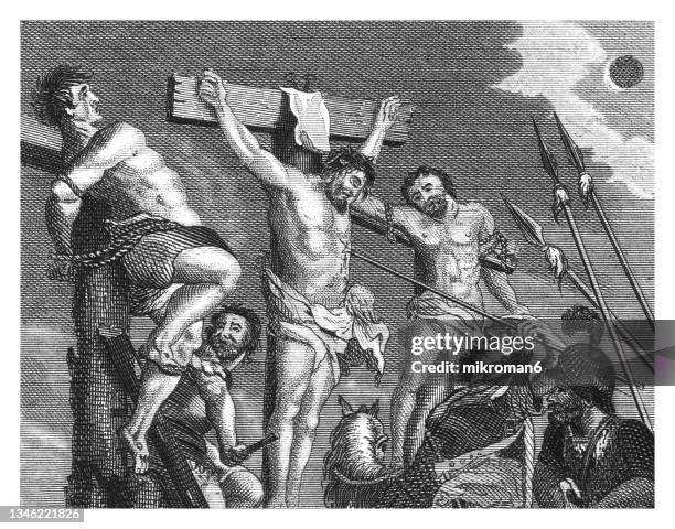 old engraved illustration of the lord jesus christ on the cross, the crucified jesus - the crucifixion stockfoto's en -beelden