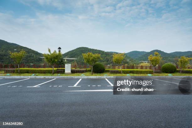 parking lot in the mountain - car park stock pictures, royalty-free photos & images