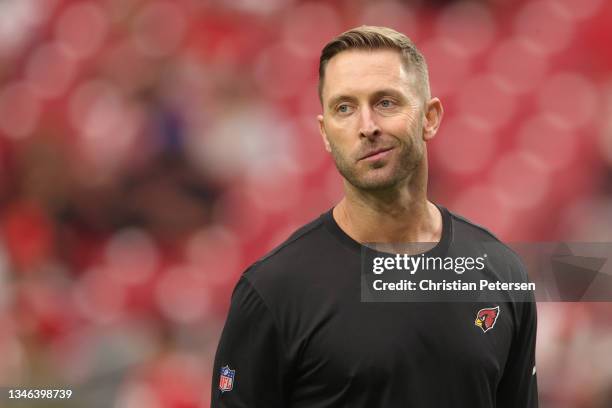 Head coach Kliff Kingsbury of the Arizona Cardinals during the NFL game at State Farm Stadium on October 10, 2021 in Glendale, Arizona. The Cardinals...