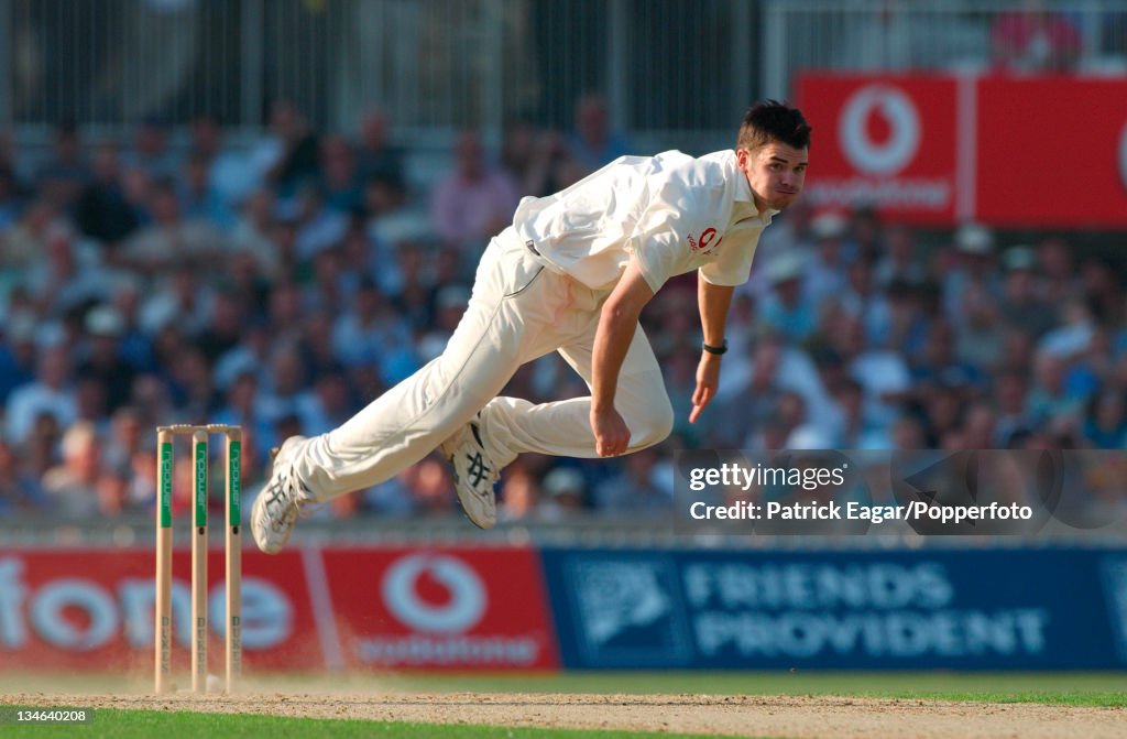 England v South Africa , 5th Test, The Oval, Sep 03