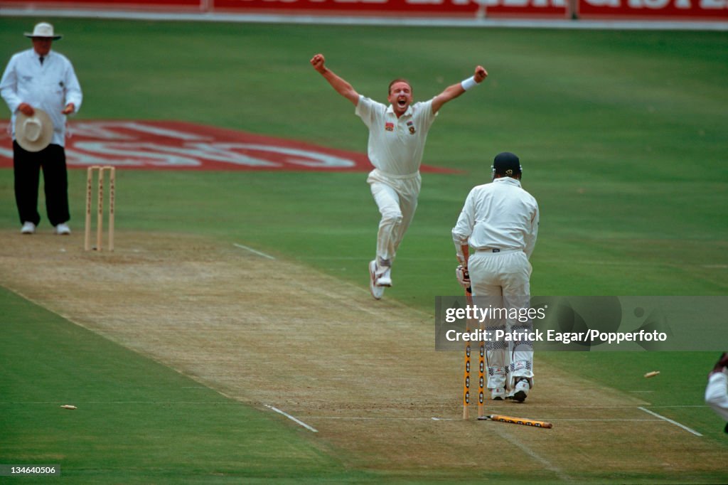 South Africa v England, 1st Test, Johannesburg, Nov 99