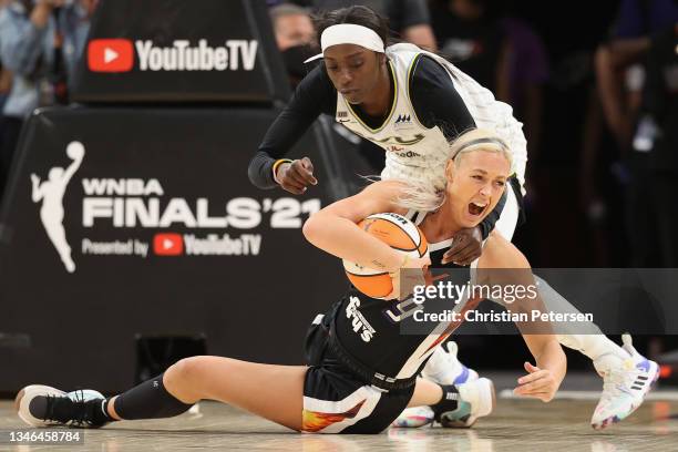 Sophie Cunningham of the Phoenix Mercury and Kahleah Copper of the Chicago Sky battle for a loose ball during the first half in Game Two of the 2021...