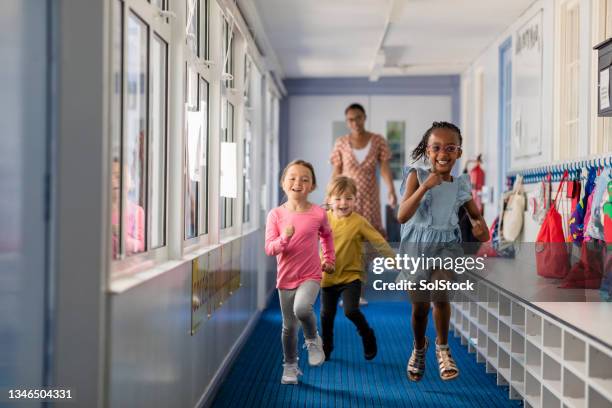 excited to be at preschool - kindergarten children stockfoto's en -beelden