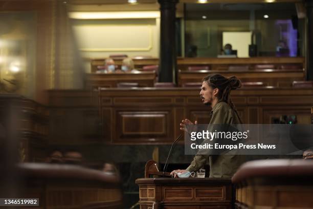 The former secretary of Organization and deputy of Unidas Podemos Alberto Rodriguez speaks in a plenary session in the Congress of Deputies, on 14...