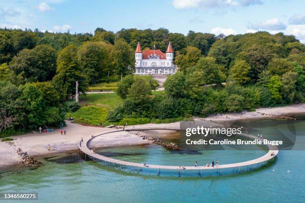 the infinite bridge, aarhus, denmark - aarhus stock pictures, royalty-free photos & images
