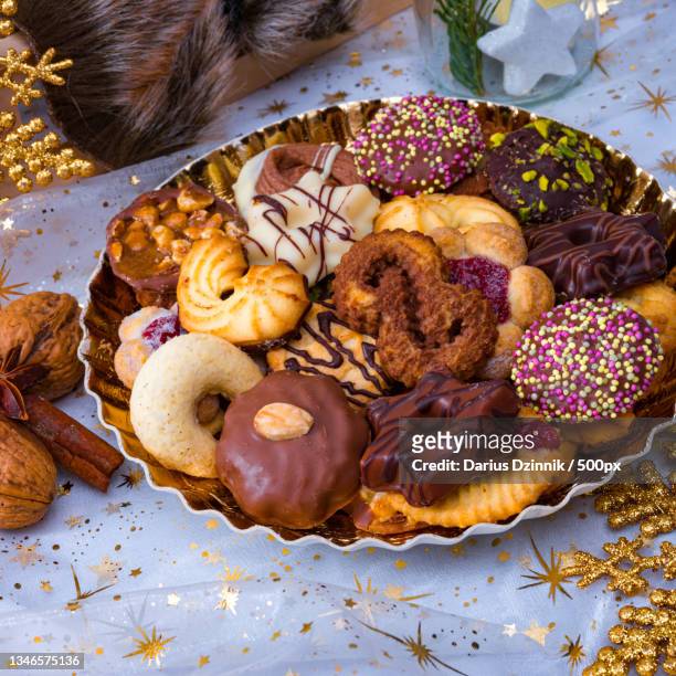 high angle view of dessert on table - gebacken stockfoto's en -beelden