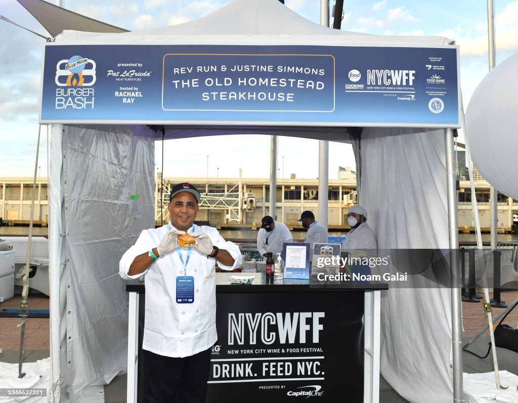 Food Network & Cooking Channel New York City Wine & Food Festival presented by Capital One - Blue Moon Burger Bash presented by Pat LaFrieda Meats hosted by Rachael Ray