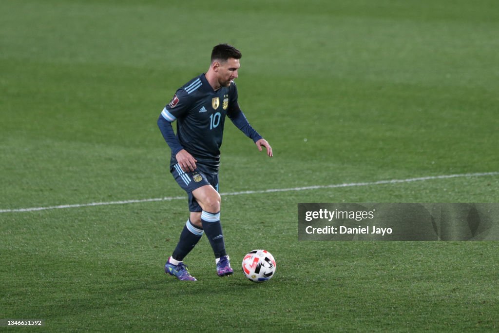 Argentina v Peru - FIFA World Cup 2022 Qatar Qualifier