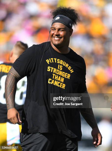 Zach Banner of the Pittsburgh Steelers looks on during the game against the Denver Broncos at Heinz Field on October 10, 2021 in Pittsburgh,...