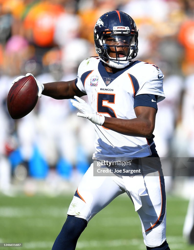 Denver Broncos v Pittsburgh Steelers
