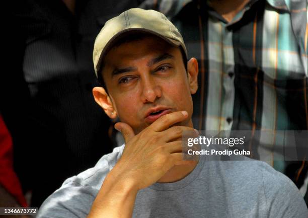 Aamir Khan attends a birthday celebration with fans on March 14, 2012 in Mumbai, India