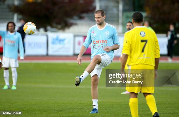 Mathieu Bodmer of VCF during the charity football match between Varietes Club de France and CHI PSG , to benefit 'Fondation des Hopitaux' presided by...