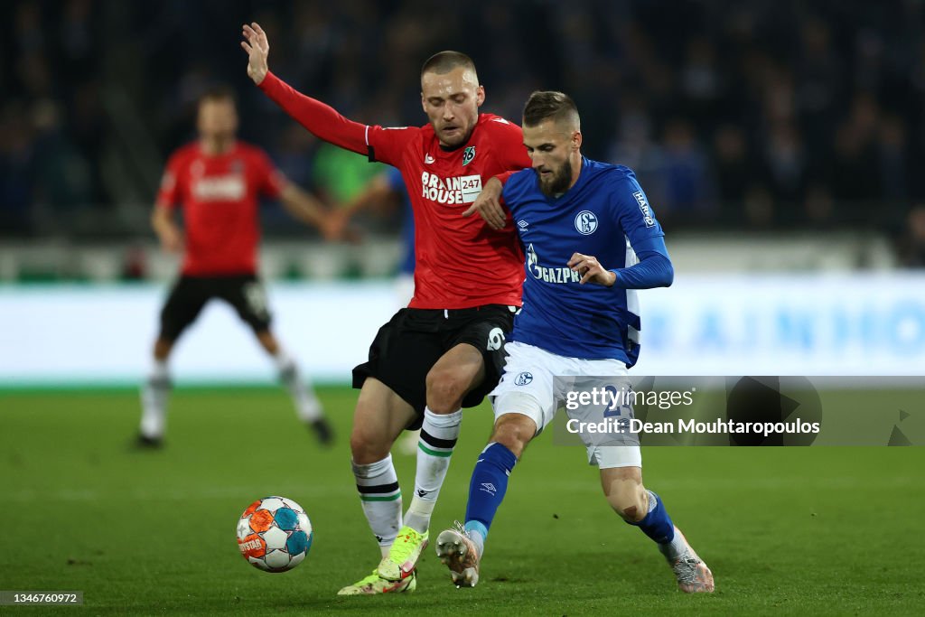 Hannover 96 v FC Schalke 04 - Second Bundesliga