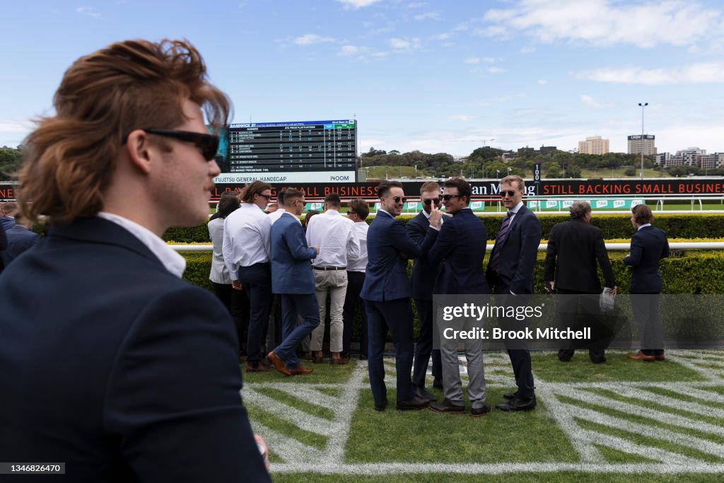 Crowds Attend The Everest Race Day Following Easing Of NSW COVID-19 Restrictions