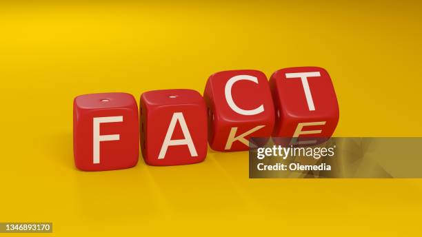 fake news und fakten digitales konzept - fake news stock-fotos und bilder