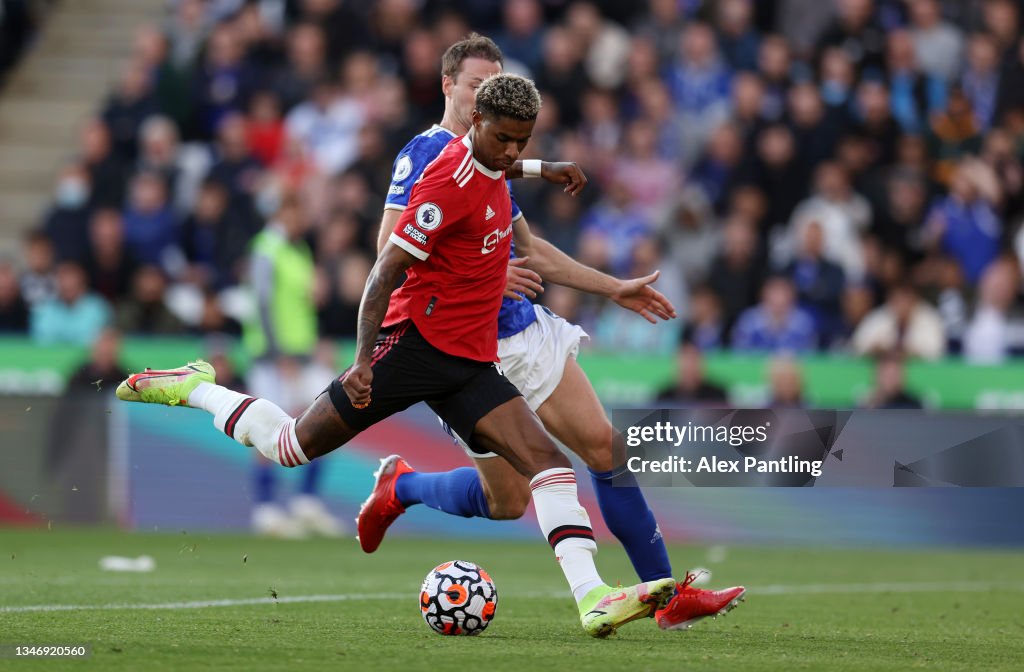 Leicester City v Manchester United - Premier League