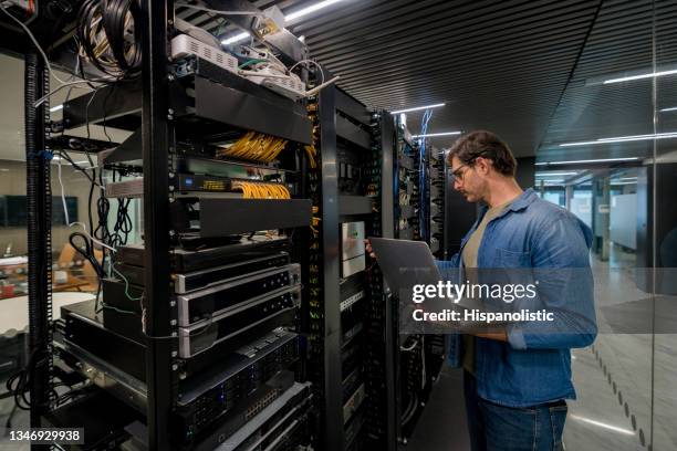 Corroded Computer Server 291 Broken Server Stock Photos, High-Res Pictures, and Images - Getty ...