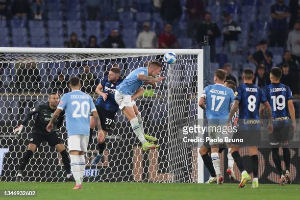 Sergej Milinkovic-Savic of SS Lazio scores their team's third goal during the Serie A match between SS Lazio and FC Internazionale at Stadio Olimpico...