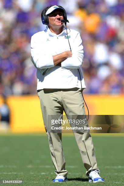 Head coach Dan Mullen of the Florida Gators reacts during the first halfagainst the LSU Tigers at Tiger Stadium on October 16, 2021 in Baton Rouge,...