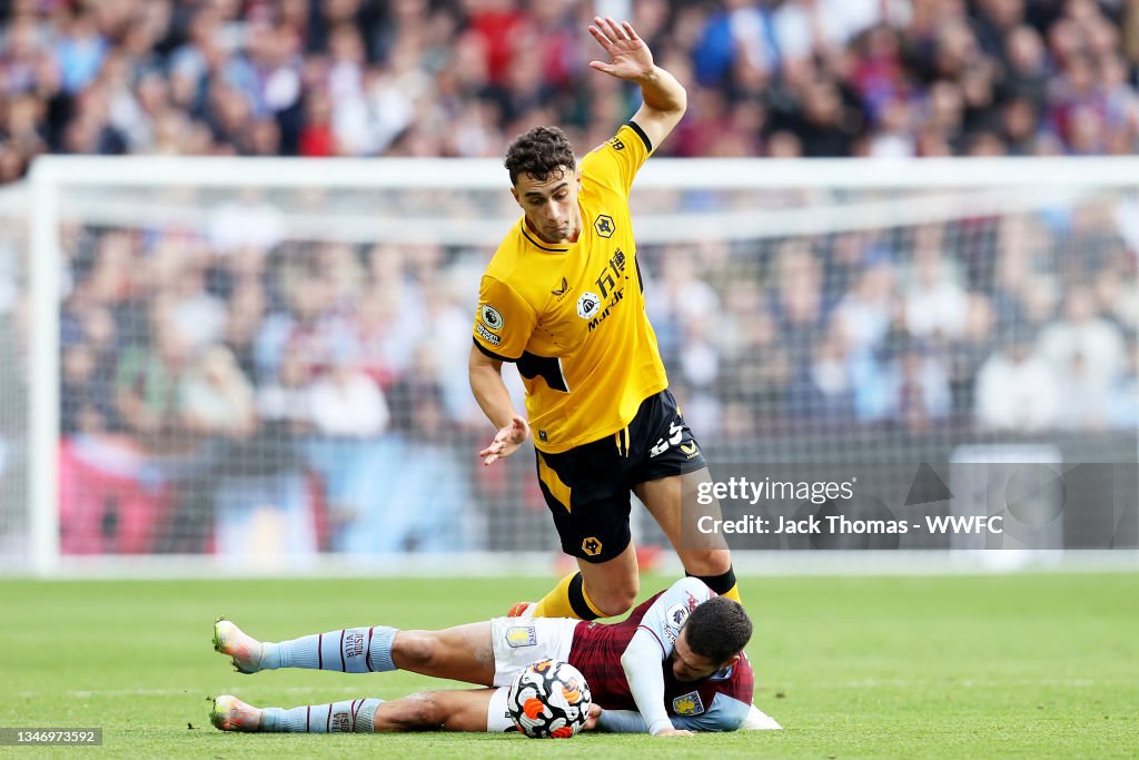 Aston Villa v Wolverhampton Wanderers - Premier League