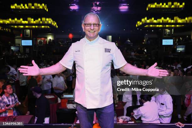 Chef Rob Riel 7,778 Robert Cook Stock Photos, High-Res Pictures, and Images - Getty ...