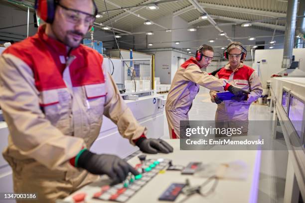 Production Control Operators Control (Management) Photos and Premium High Res Pictures - Getty Images