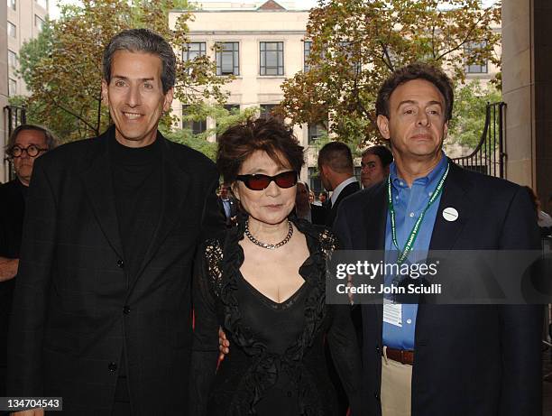 John Scheinfeld Yoko Ono And John Scheinfeld Photos and Premium High Res Pictures ...