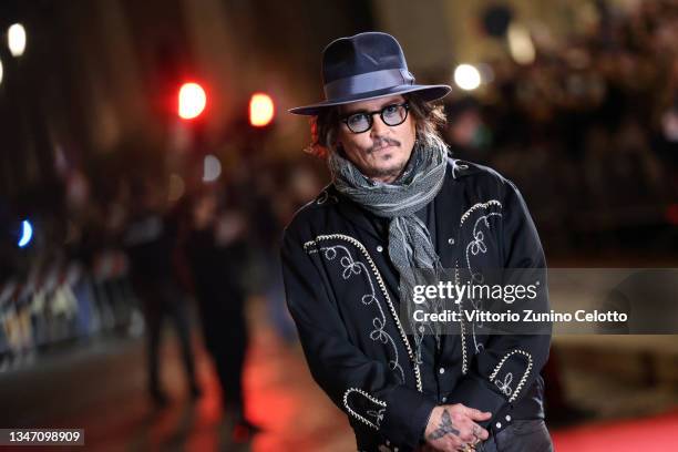 Johnny Depp attends the red carpet ahead of the Johnny Depp masterclass during the 19th Alice Nella Città 2021 at Auditorium della Conciliazione on...