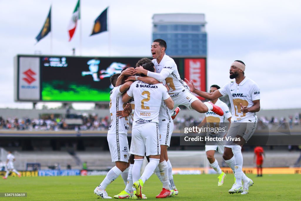 Pumas UNAM v FC Juarez - Torneo Apertura 2021 Liga MX