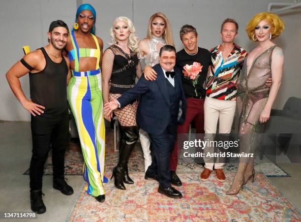 Kizha Carr, Brie Bordeaux, Kimmi Moore, Murray Hill, David Burtka, Neil Patrick Harris and Detox pose for photos during Food Network & Cooking...