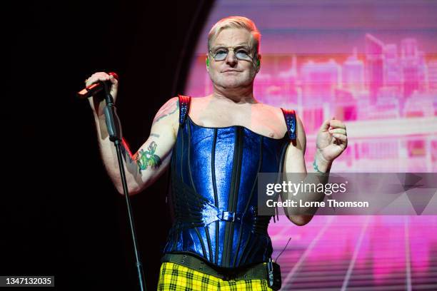 Andy Bell of Erasure performs at The O2 Arena on October 17, 2021 in London, England.