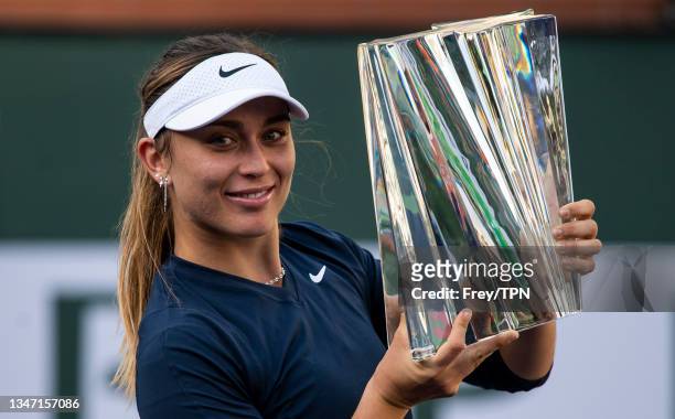 Paula Badosa of Spain celebrates her victory over Victoria Azarenka of Belarus in the final of the women's singles of the BNP Paribas Open at the...