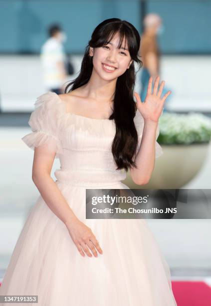 Lee Ree 89,665 Actress South Korea Stock Photos, High-Res Pictures, and Images ...