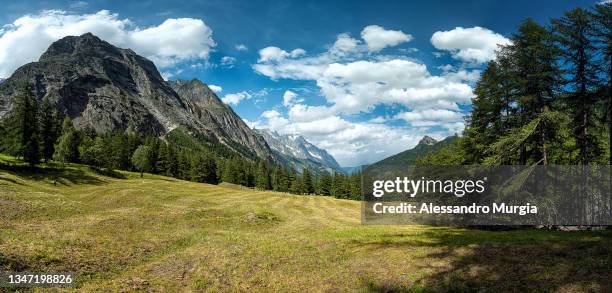 a ride in the aosta valley - courmayeur stock-fotos und bilder