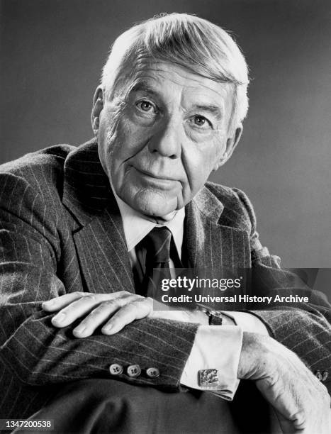 David Wayne, Head and Shoulders Publicity Portrait for the TV Series, "House Calls", CBS-TV, 1980.