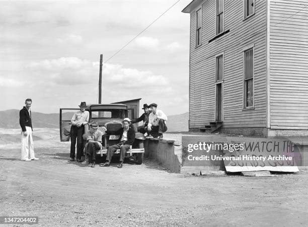 Copper Miners on Strike, Ducktown, Tennessee, USA, Marion Post Wolcott, U.S. Farm Security Administration, September 1939.