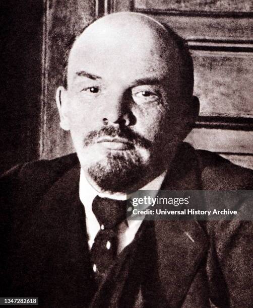 Lenin In 1918 Photos and Premium High Res Pictures Getty Images