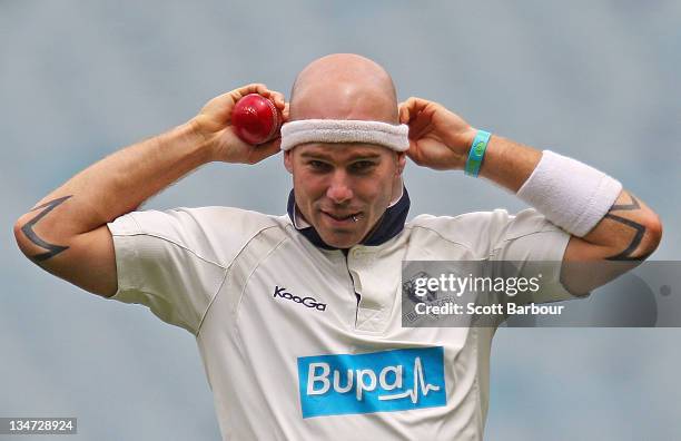 Jayde Herrick of the Bushrangers prepares to bowl during day three of the Sheffield Shield match between the Victoria Bushrangers and the Queensland...